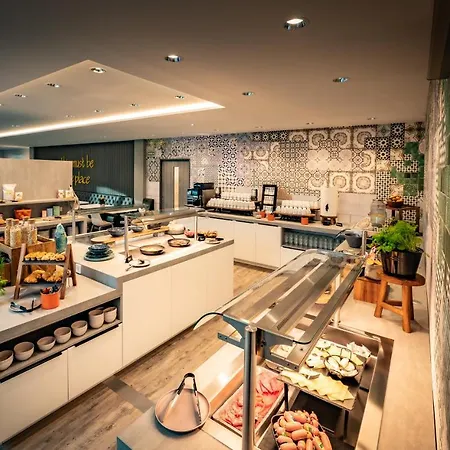 Loginn Stuttgart Zuffenhausen Otel Korntal-Münchingen