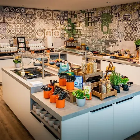 Loginn Stuttgart Zuffenhausen 3* Korntal-Münchingen