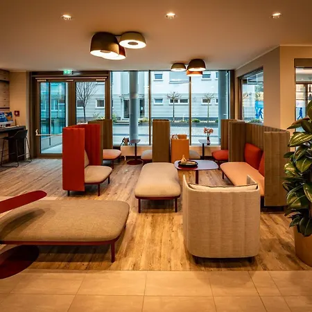 Loginn Stuttgart Zuffenhausen Hotel 3*