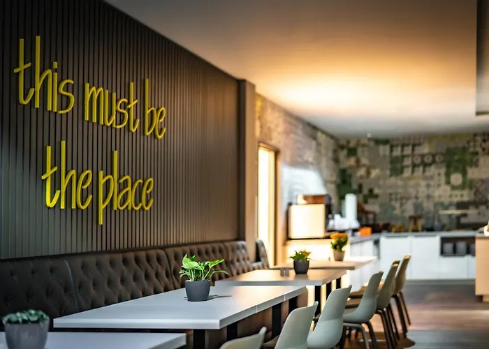 Loginn Zuffenhausen Hotel