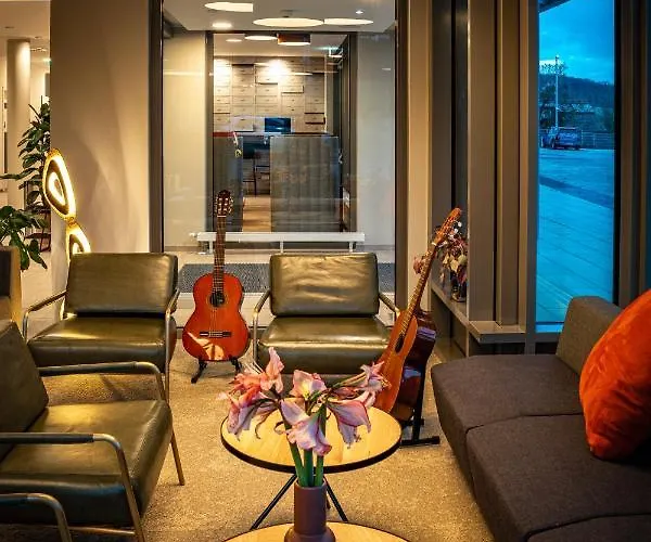 Loginn Zuffenhausen 3*