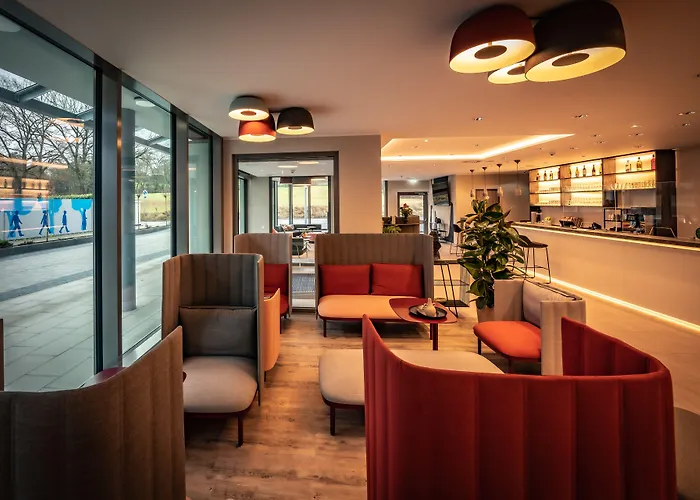 Loginn Zuffenhausen Hotel 3*